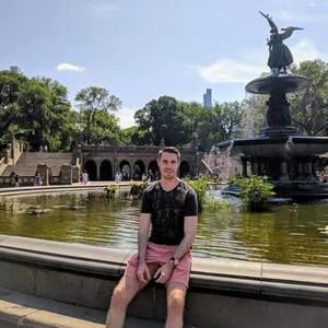 Meet your Posher, Dean